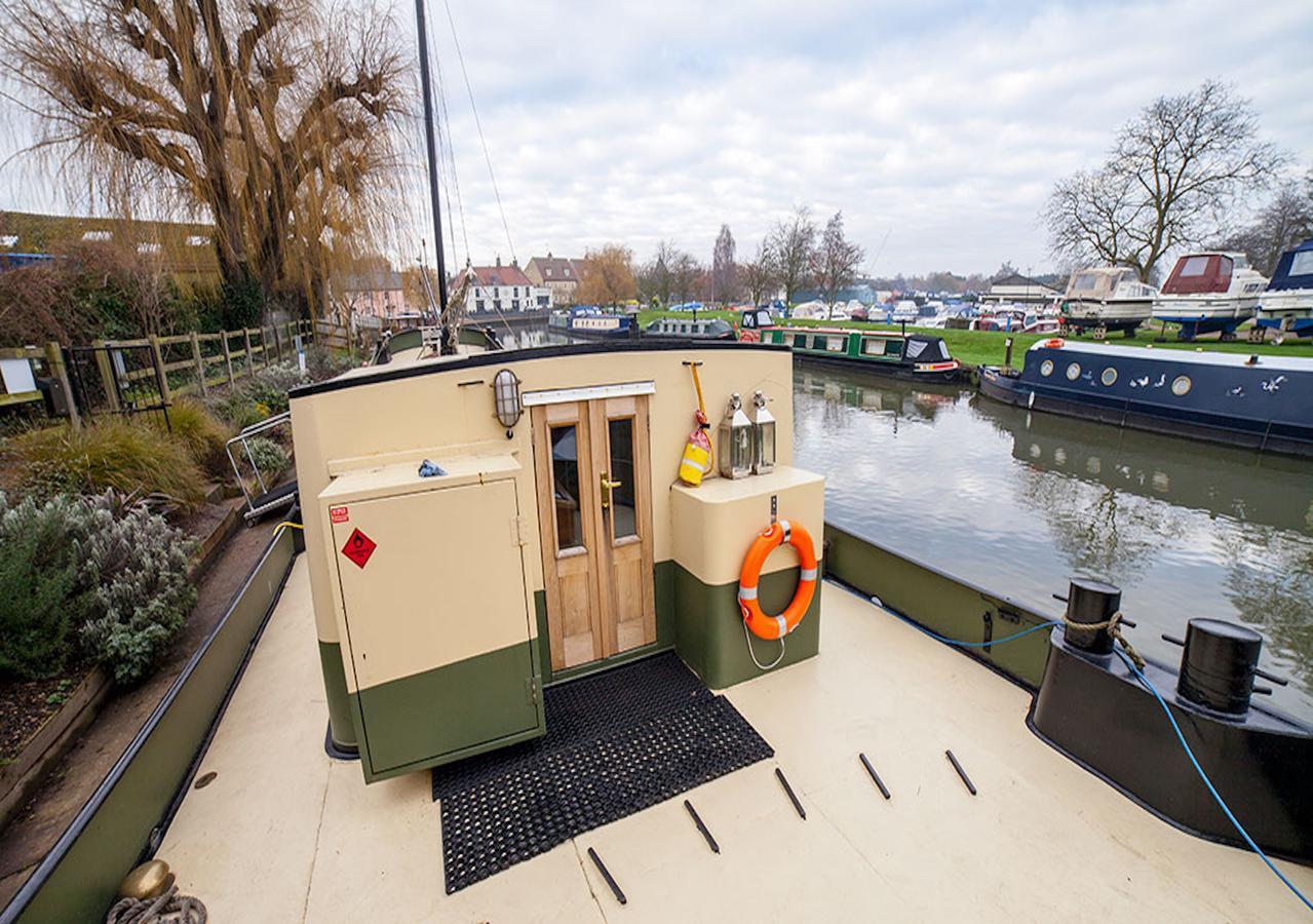 Hotel Barge Waternimf Ely Ngoại thất bức ảnh